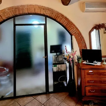 Apartment Centro Vicino Pisa In Toscana Bientina